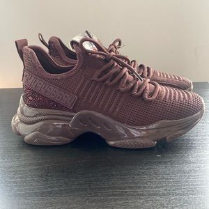 Steve Madden Women’s Maxima Sneaker Size 8.5